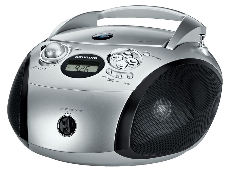 Ein silbernes Grundig Radio mit CD-Player und USB-Anschluss.