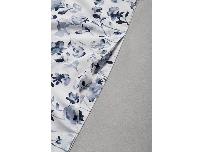 Gehe zu Vollbildansicht: MERADISO® Renforcé Bettwäsche, mit Wendedesign und Knopfleiste, aus Baumwolle und Polyester - Bild 3