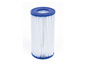 Ein weißer Pool-Filter mit blauem Rand.