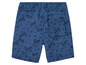 Blaue Shorts mit Motorrad-Print.