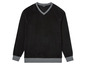 Schwarzer Pullover mit langen Ärmeln und V-Ausschnitt.
