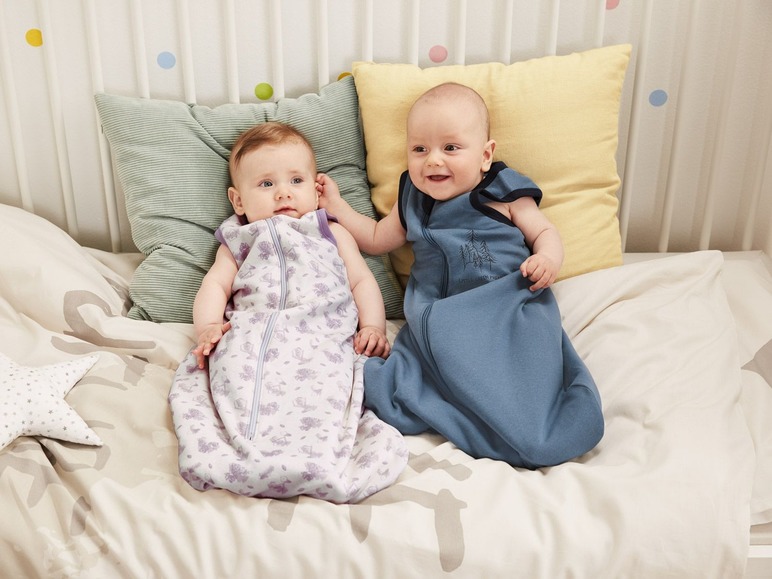 Gehe zu Vollbildansicht: LUPILU® Baby Schlafsack aus Bio-Baumwolle, bequeme Form - Bild 4