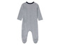 Grauer Baby-Strampler mit langen Ärmeln.
