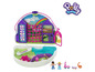 Polly Pocket Spielset mit einem Spielplatz und zwei Puppen.