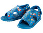 Blaue Sandalen mit Paw Patrol-Motiv für Kinder.