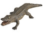 Ein realistischer Plastik-Krokodil