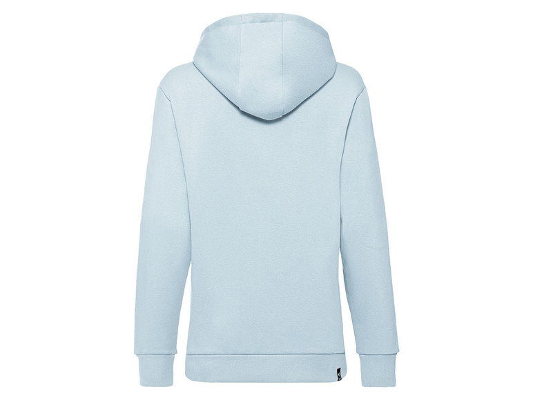Ein hellblauer Hoodie mit Kapuze.