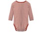 Ein gestreiftes Baby-Body mit langen Ärmeln.
