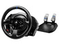Ein Thrustmaster-Lenkrad für PlayStation mit Pedalen für Rennspiele.