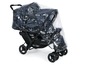 Ein Chic 4 Baby Kinderwagen mit einer transparenten Regenhaube.