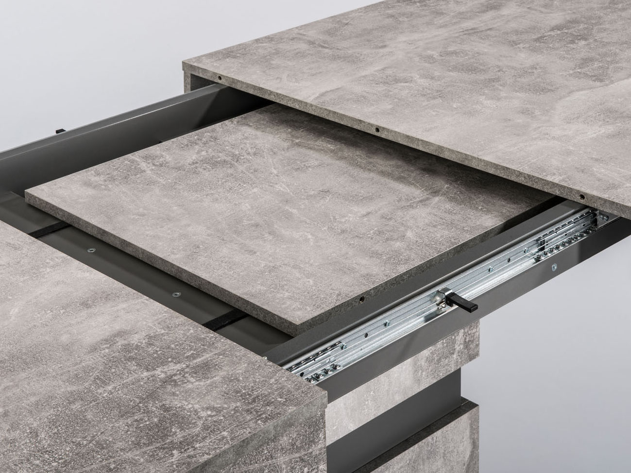BYLIVING Esstisch Matthew (Beton, 140-195cm (ausziehbar)) – Bild 4 von 4