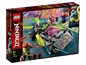 Lego Ninjago Set mit einem Tunerauto und Minifiguren.