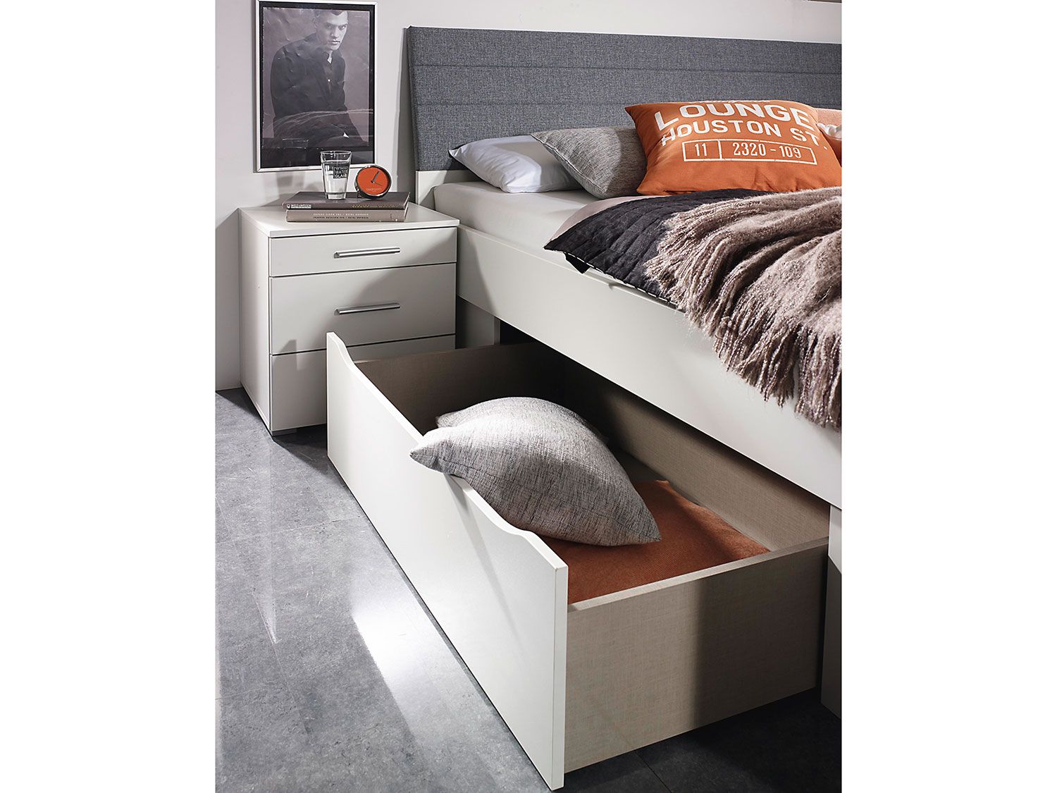 RAUCH ORANGE Scala - Futonbett (Polster-Kopfteil,6 Schubkästen, Alpinweiß, 160x200cm) – Bild 3 von 4