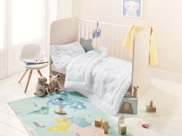 Gehe zu Vollbildansicht: MERADISO® Kleinkinder Betten-Set, 2-teilig, 135 x 100 cm, mit Sternen-Steppung - Bild 6