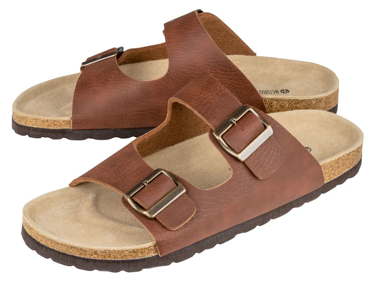 Zwei Paar braune Ledersandalen mit Schnalle