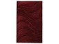 Roter Teppich mit Wellenmuster