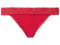 Rote String-Unterwäsche mit Spitzenbesatz.