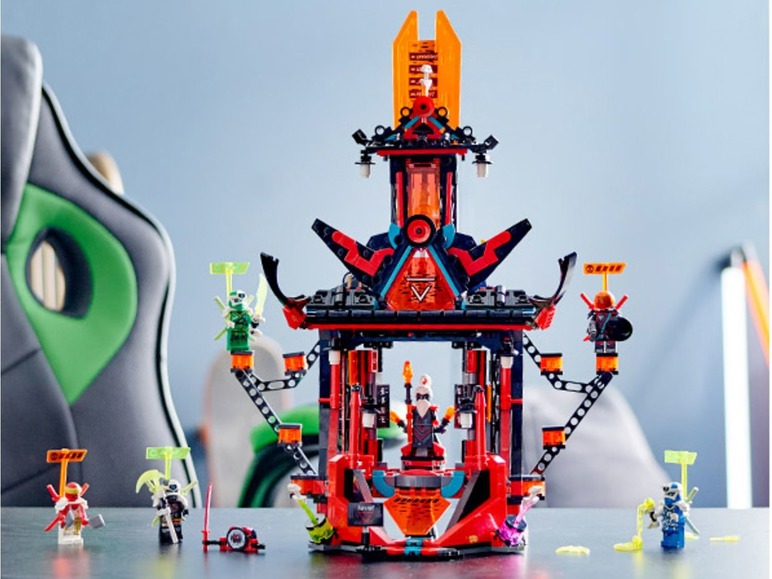 Gehe zu Vollbildansicht: LEGO® NINJAGO 71712 »Tempel des Unsinns« - Bild 4