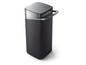 Ein schwarzer Philips Bluetooth-Lautsprecher mit Tragegriff.