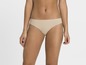 Damen-Unterhose in Hautfarbe.