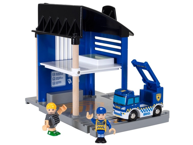 Brio Spielzeugset mit einem Polizeiauto, zwei Figuren und einer Garage.