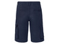 Dunkelblaue Cargo-Shorts mit Taschen.