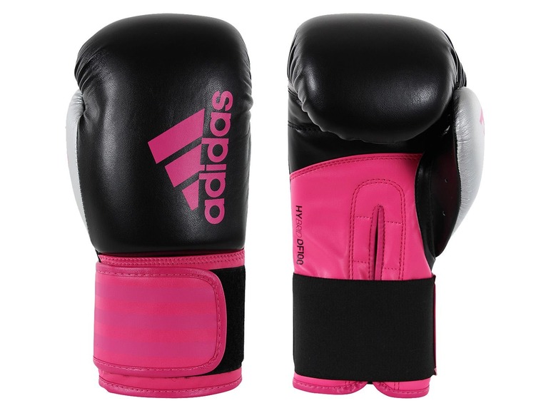 Ein Paar schwarze Adidas Boxhandschuhe mit rosa Details.