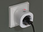 Ein Brennenstuhl Smart Plug in einer Steckdose.