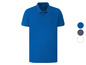 Ein blaues Poloshirt mit kurzen Ärmeln von Livergy.