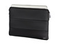Ein schwarzes Laptop-Case von Hama mit Reißverschluss.
