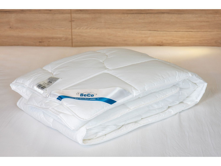 Gehe zu Vollbildansicht: BeCo Ganzjahres-Bettdecke »Proneem«, mit Milbenschutz, 100 % Baumwolle - Bild 2