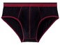 Schwarze Unterhose mit rotem Bund.