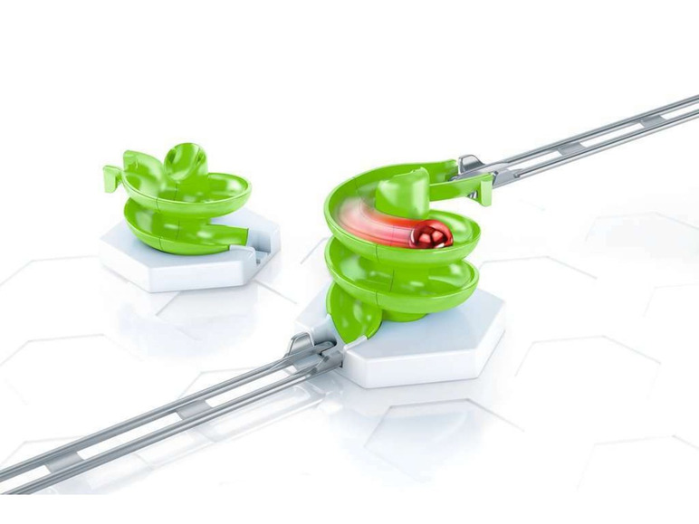 Grüne Murmelbahn mit einer Spirale und geraden Schienen.