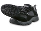 Schwarze Sicherheitsschuhe von Parkside mit Stahlkappe.