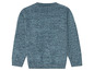 Ein blauer Strickpullover mit langen Ärmeln.