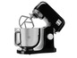 Eine schwarze Kenwood KMix Küchenmaschine mit einer Edelstahlschüssel und einem Schneebesen.