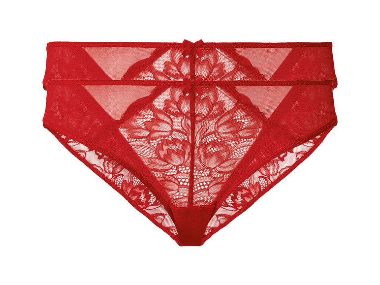 Zwei Paar rote, mit Spitze verzierte Slips.