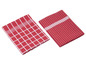 Zwei rote Geschirrtücher mit weißen Streifen und Karos.