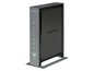 Ein schwarzer Netgear Router mit Ethernet-Ports.