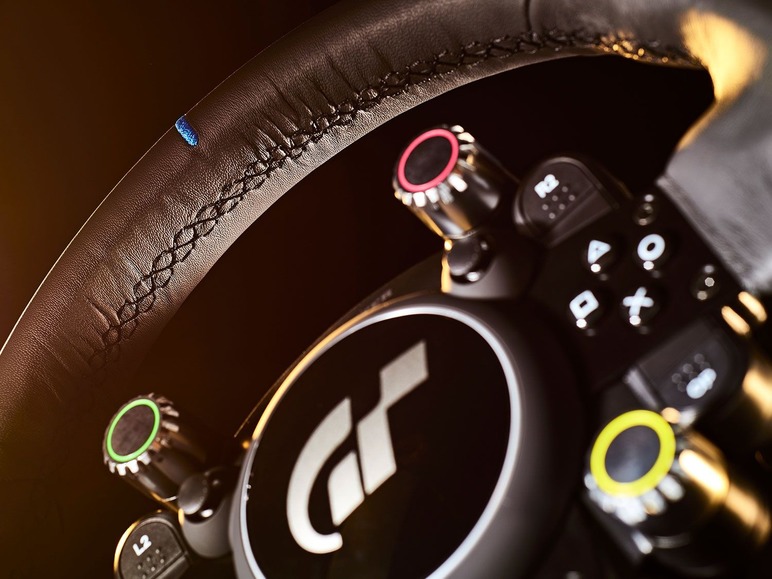 Gehe zu Vollbildansicht: Thrustmaster RacingWheel T-GT PS4 / PC - Bild 5