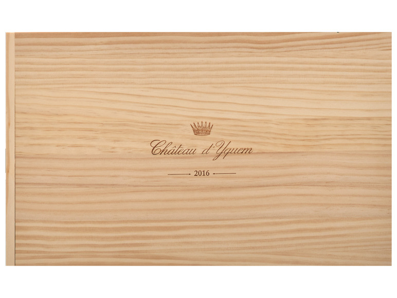 Gehe zu Vollbildansicht: 6 x 0,375-l-Flasche Château d`Yquem Sauternes AOC süß 0,375-l, Süßwein 2016 - Original-Holzkiste - Bild 4
