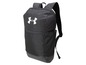 Ein schwarzer Rucksack von Under Armour.