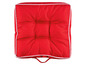 Rotes Kissen mit weißem Rand, für Innen und Außen geeignet.