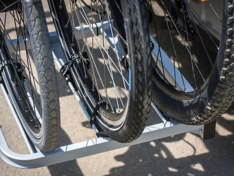 Gehe zu Vollbildansicht: EUFAB Heckträger »Bike Three«, für 3 Räder, 50 kg Belastbarkeit, aus Stahl - Bild 3