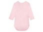 Ein rosa Baby-Body mit langen Ärmeln.