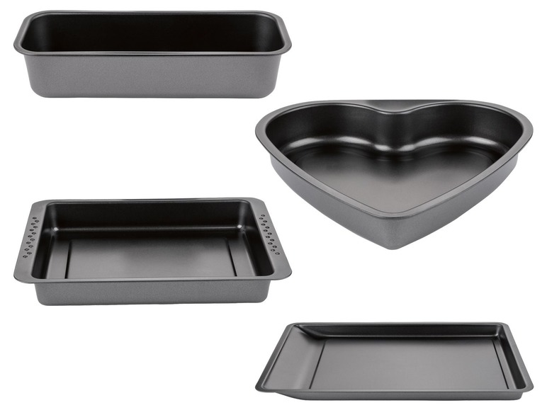 Vier Backformen: rechteckig, quadratisch, herzförmig und länglich
