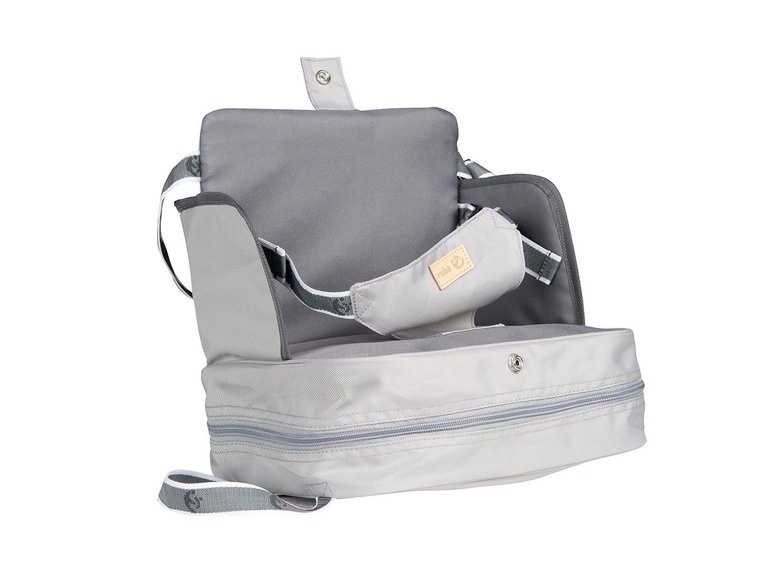 Ein grauer, zusammenklappbarer Kinderstuhl der Marke Trunki.