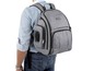 Ein grauer Safety 1st Backpack für Babys.