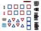 Magnetische Bausteine mit quadratischen und dreieckigen Formen, inklusive kleiner Spielfiguren.