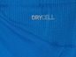 Nahaufnahme eines blauen Shirts mit dem DryCELL-Logo von Puma.
